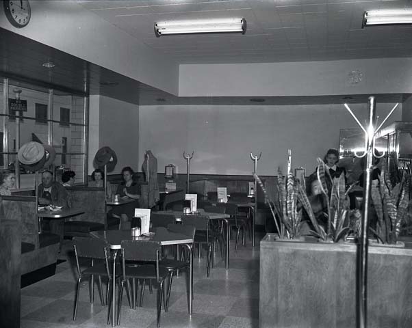 Overland Cafe 1947-1948 (11)